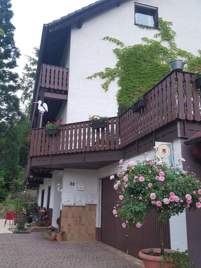 Gaestehaus Gerhardt Schweigen-Rechtenbach Eksteriør bilde